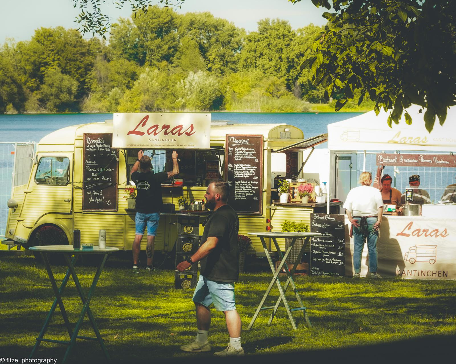 Truck am See